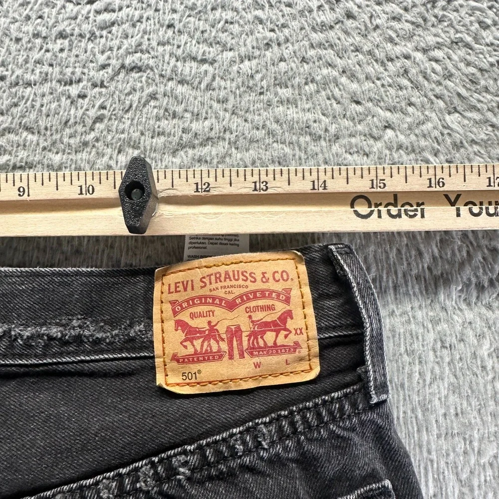 Levi's 501 Jeans Mens 28x30 Black Cotton Denim Straight Distressed Workwear